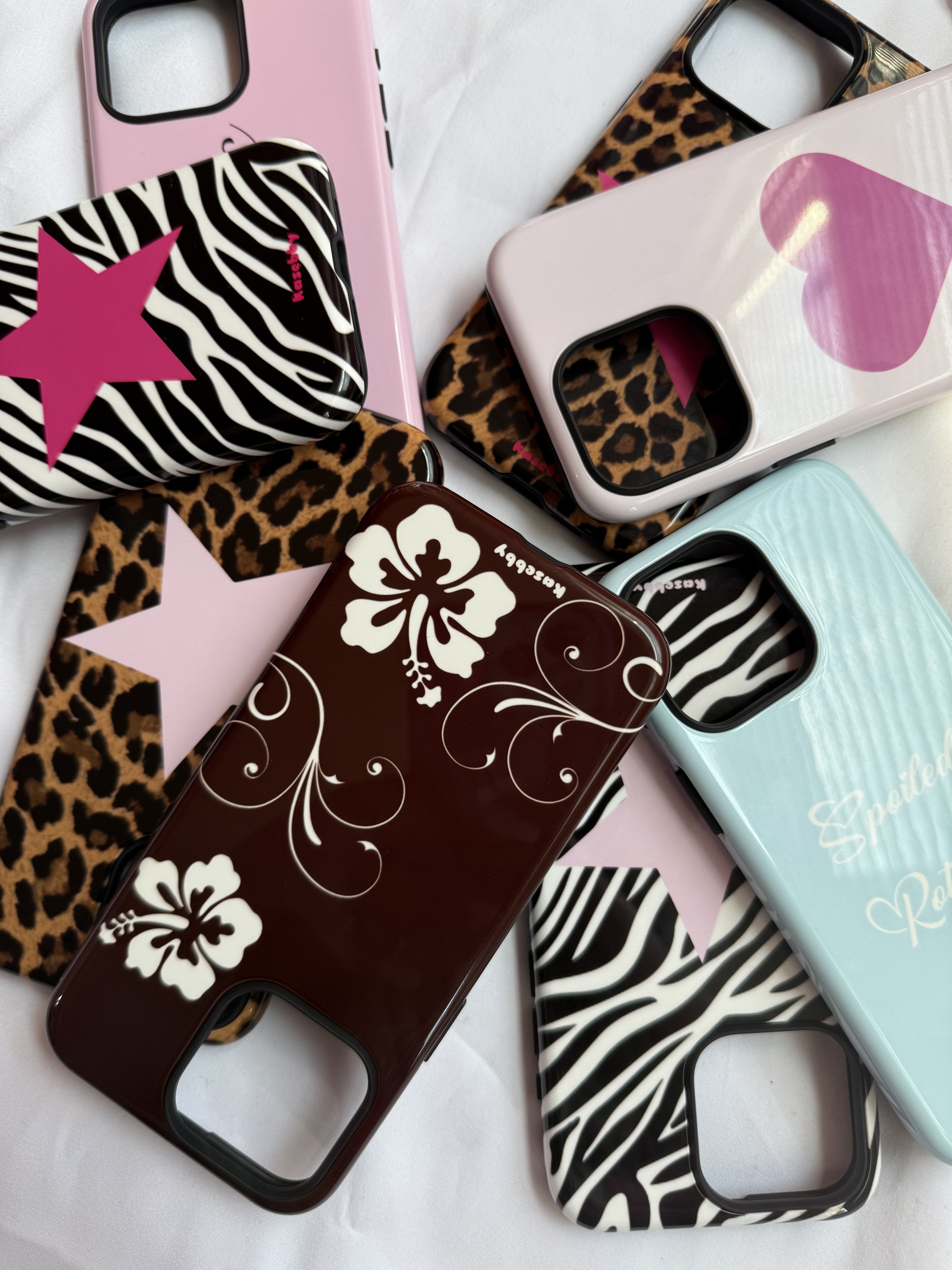 Aesthetic phone cases scattered